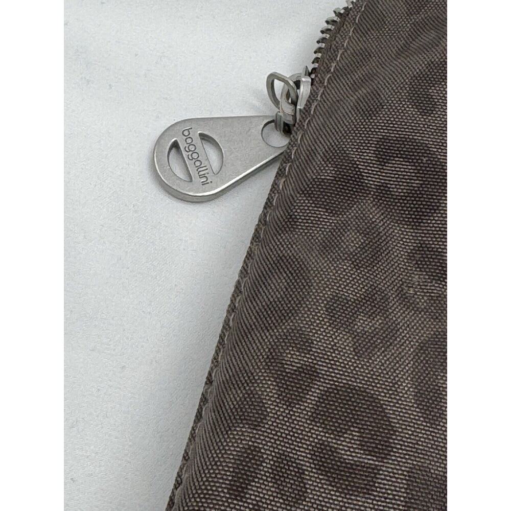 Baggallini All Around Tote Brown Animal Print Lightweight Waterproof - Picture 4 of 16